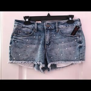Pearl embellished jean shorts